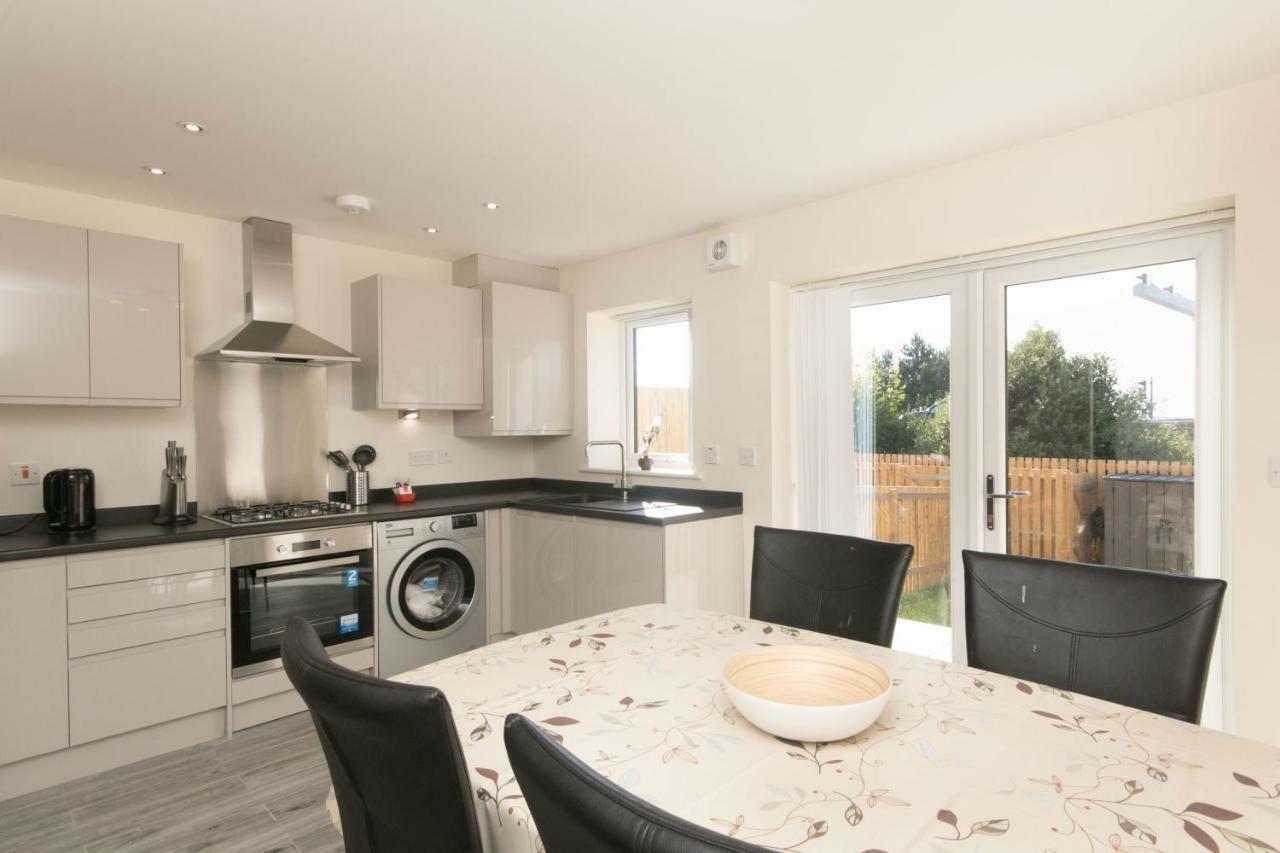 Bright Modern Home Near Snowdonia And Llandudno 렌페어페찬 외부 사진